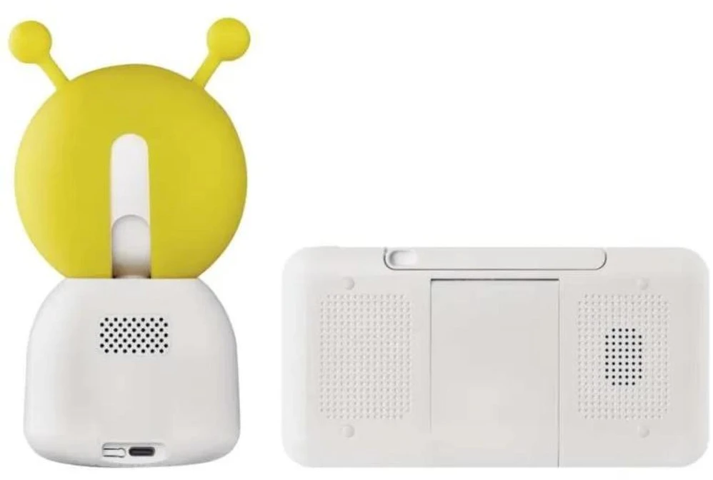 EMOS IP-500 GUARD su monitorem i Wi-Fi