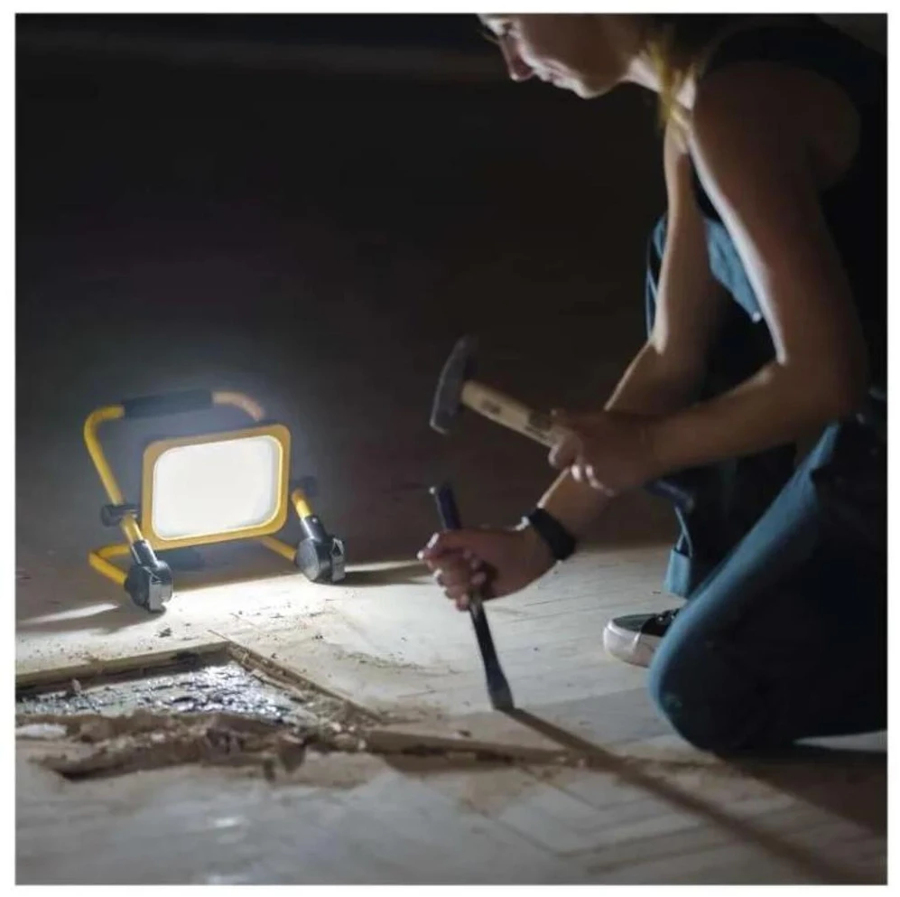 Kondicionierius Emos Geti LED spotlight ACCO rechargeable portable, 20W, yellow, cool baltas