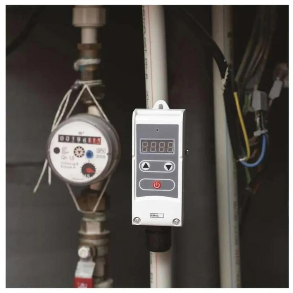 EMOS thermostat P5683