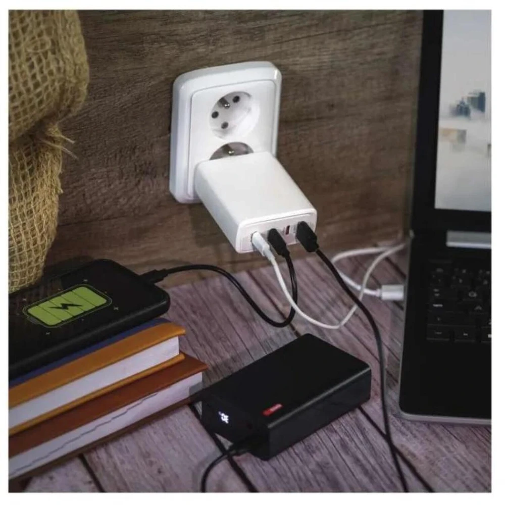 Emos Universal USB adapter GaN to PD 120 W max.