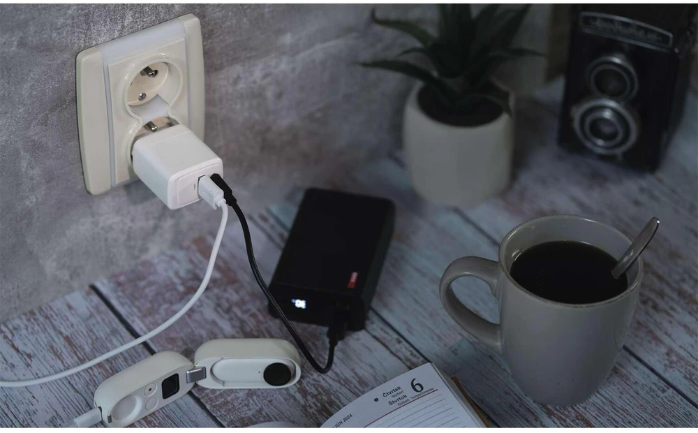 Emos universalus USB į PD GaN adapteris, 20 W maks.
