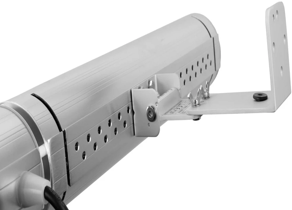 Eurom Golden 1800 Comfort RC infraraudonųjų spindulių terasos šildytuvas laukui 1800W IP65 nuotolinis valdymas montuojamas ant sienos iki 20m2 sidabrinė