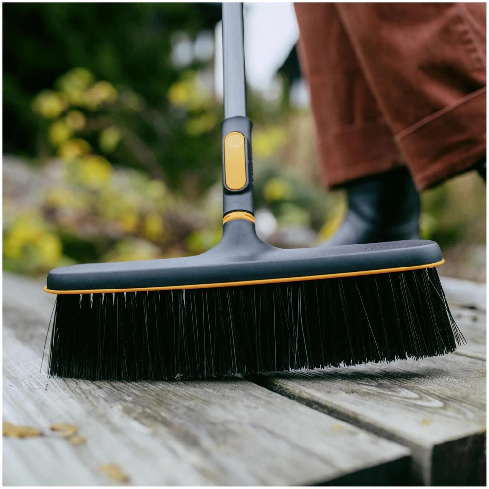 Lauko šluota Fiskars OneClick 1080700, 340 mm, be koto