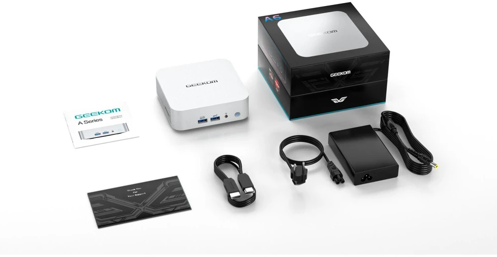 Komputer GEEKOM Mini A6 Sidabrinis RYZ7 6800/16GB/1TBSSD/W11Pro (GMA6R76800-161-EU)