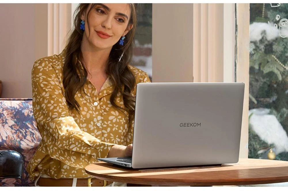 Nešiojamas kompiuteris - GEEKOM GeekBook X14 Pro | Ultra 5-125U | 16 GB | 500 GB | 14 colių | Wi‑Fi 6E | Win11 Pro | titaninė pilka