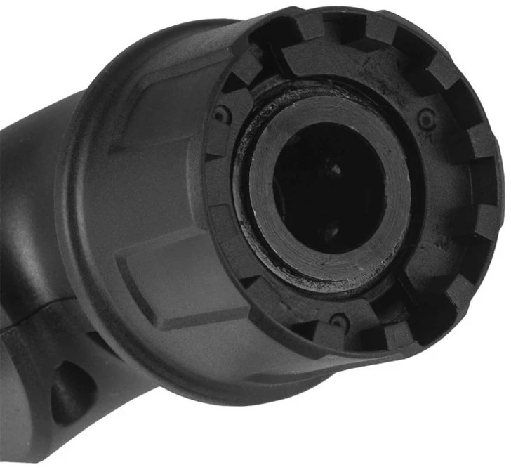 Greito keitimo patronas, 90 ° kampu QC-18A DNIPRO-M