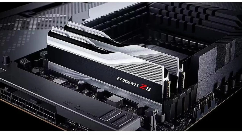 RAM G.Skill Trident Z5 64GB DDR5 6000, CL32, (2x16GB), F5-6000J3238G32GX2-TZ5S