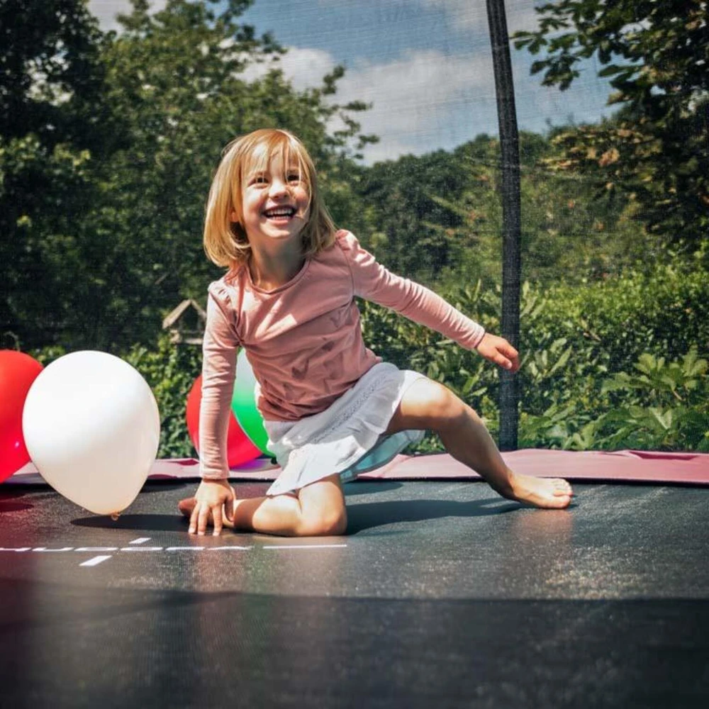 Hudora 4Square Trampolin 244x366 (juodas/raudona)