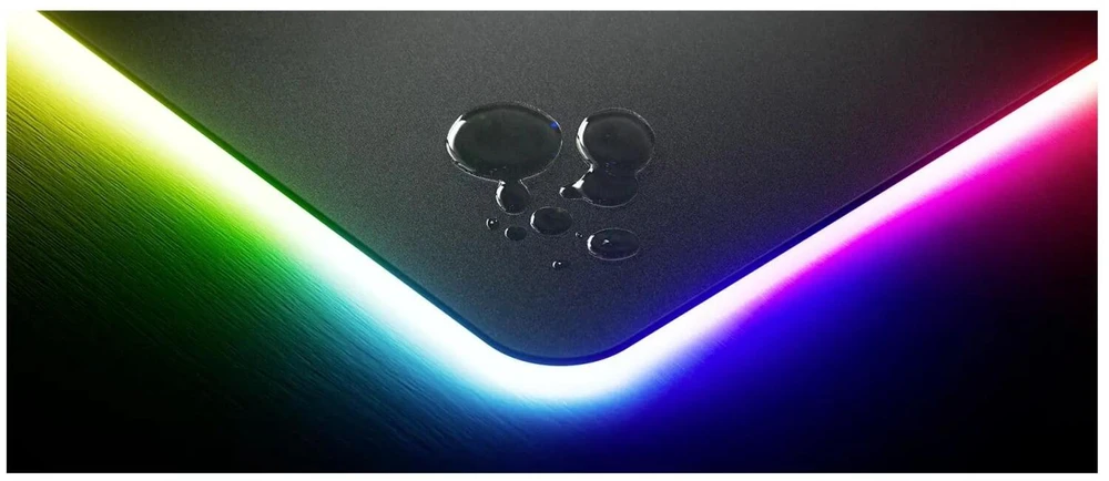 Hyte CNVS Intense Play Mat qRGB pelės kilimėlis žaidimams – juodos spalvos