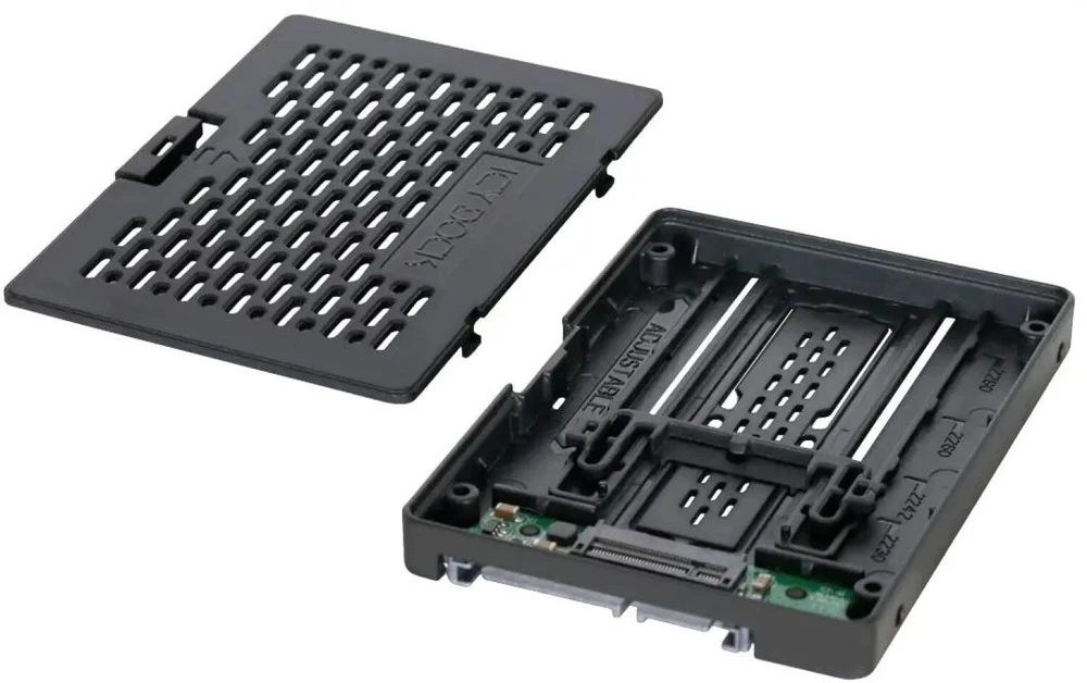 „Icy Dock“ M.2 SATA – 2,5 colio SATA (MB703M2P-B)