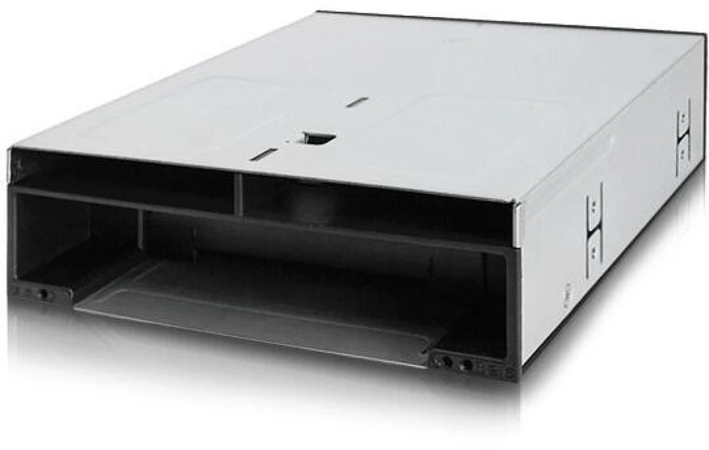 Icy Dock standartinė stotelė 2x 2,5'' + 1x 3,5'' SATA III FlexiDOCK (MB095SP-B)