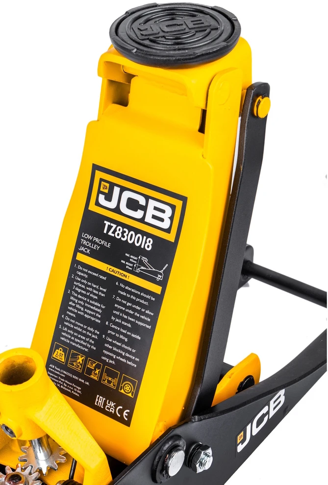 Keltuvas automobiliui JCB TZ830018; 2500 kg