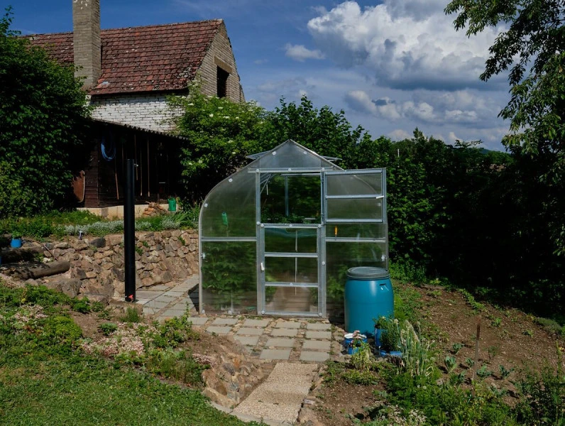 KLASIKA GREENHOUSE Meistro Kodas Šiltnamis Standart*KLASIKA 2,5x2 m (5 m2) 4 mm danga (1 stoglangis)