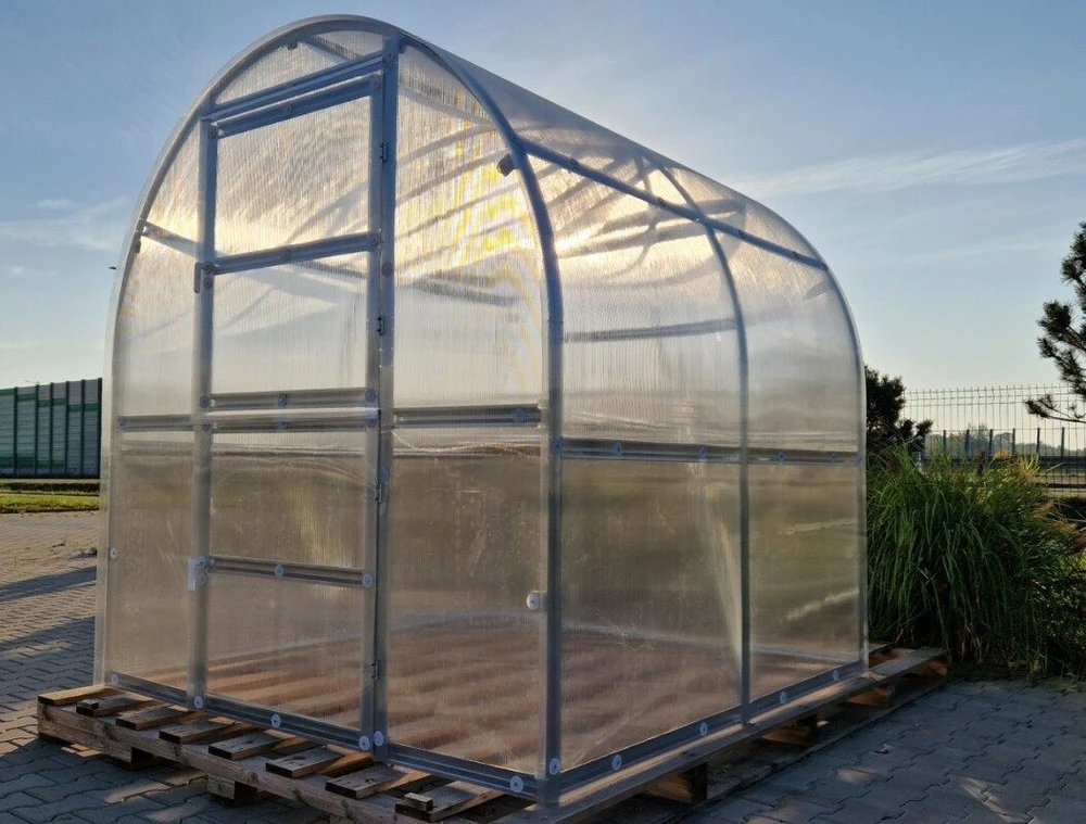 Klasika Greenhouses Šiltnamis KLASIKA Slim - 4 mm storio kanalinis polikarbonatas - 2 x 2 m (4 m²)