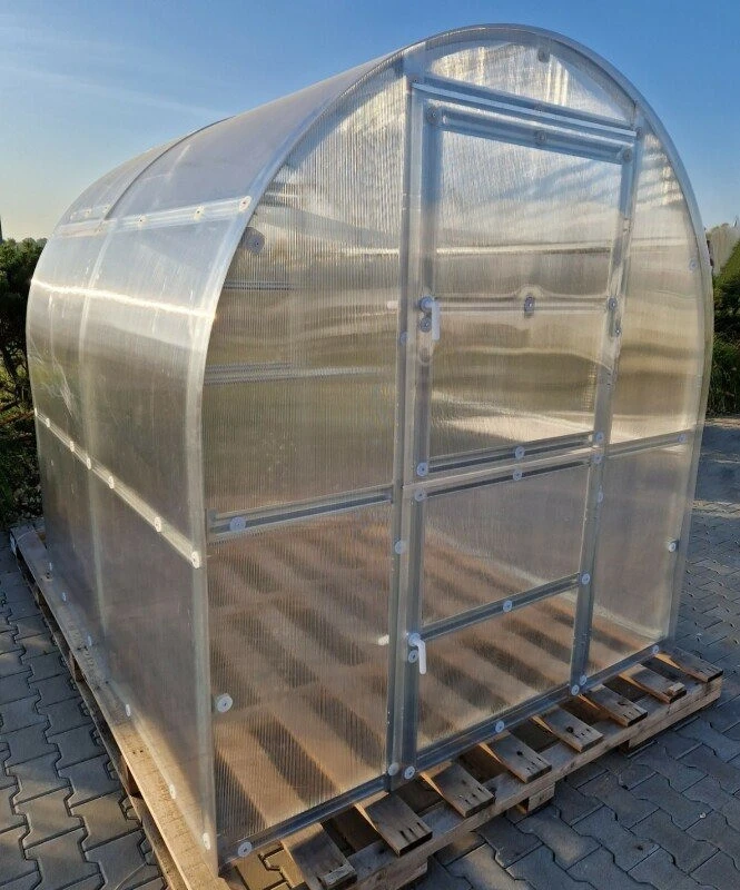 Klasika Greenhouses Šiltnamis KLASIKA Slim - 6 mm storio kanalinis polikarbonatas - 2 x 2 m (4 m²)