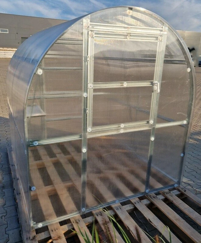 Klasika Greenhouses Šiltnamis KLASIKA Slim - 6 mm storio kanalinis polikarbonatas - 2 x 2 m (4 m²)