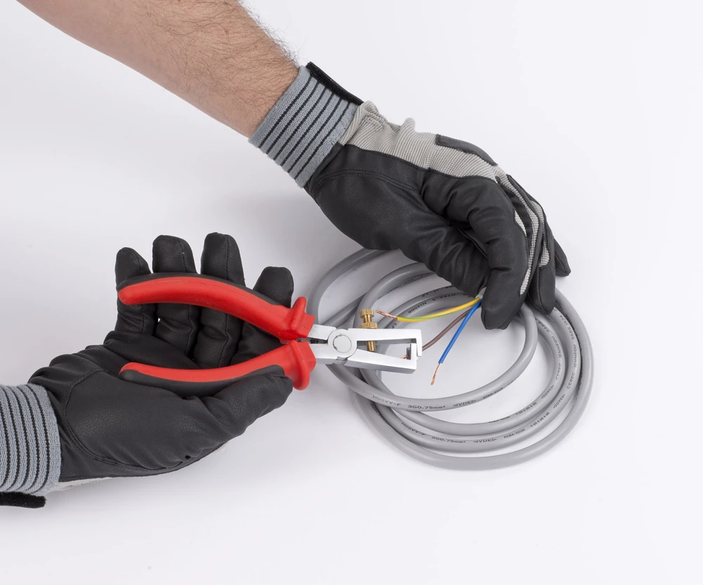 Kreator KRT606101 - P Stripping Pliers 6"