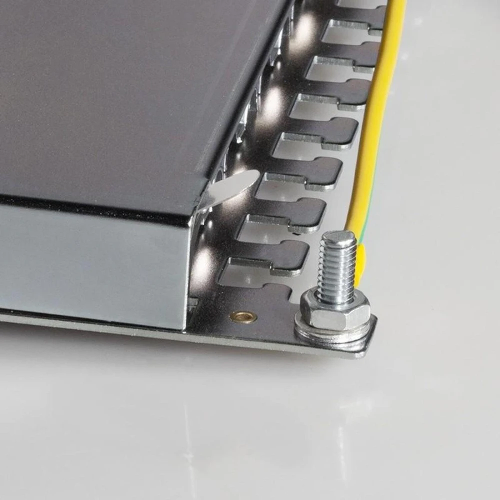 LOGILINK NP0048 LOGILINK- Patch Panel 19-mounting Cat.6 STP 24 jungtys, juodas