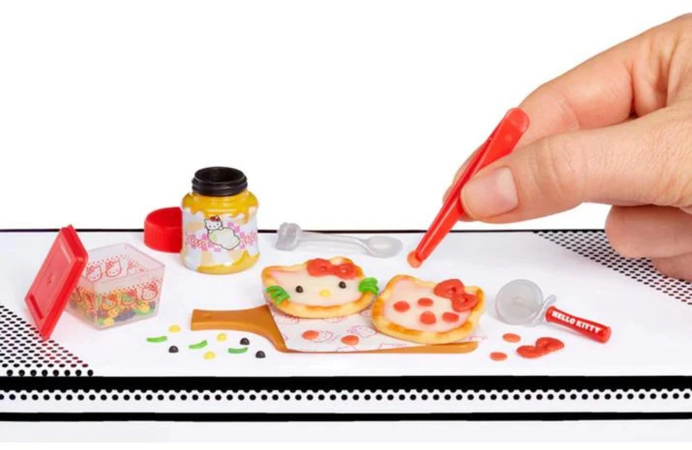 L.O.L Surprise Miniverse - Make It Mini Hello Kitty S2 Asst (547235)