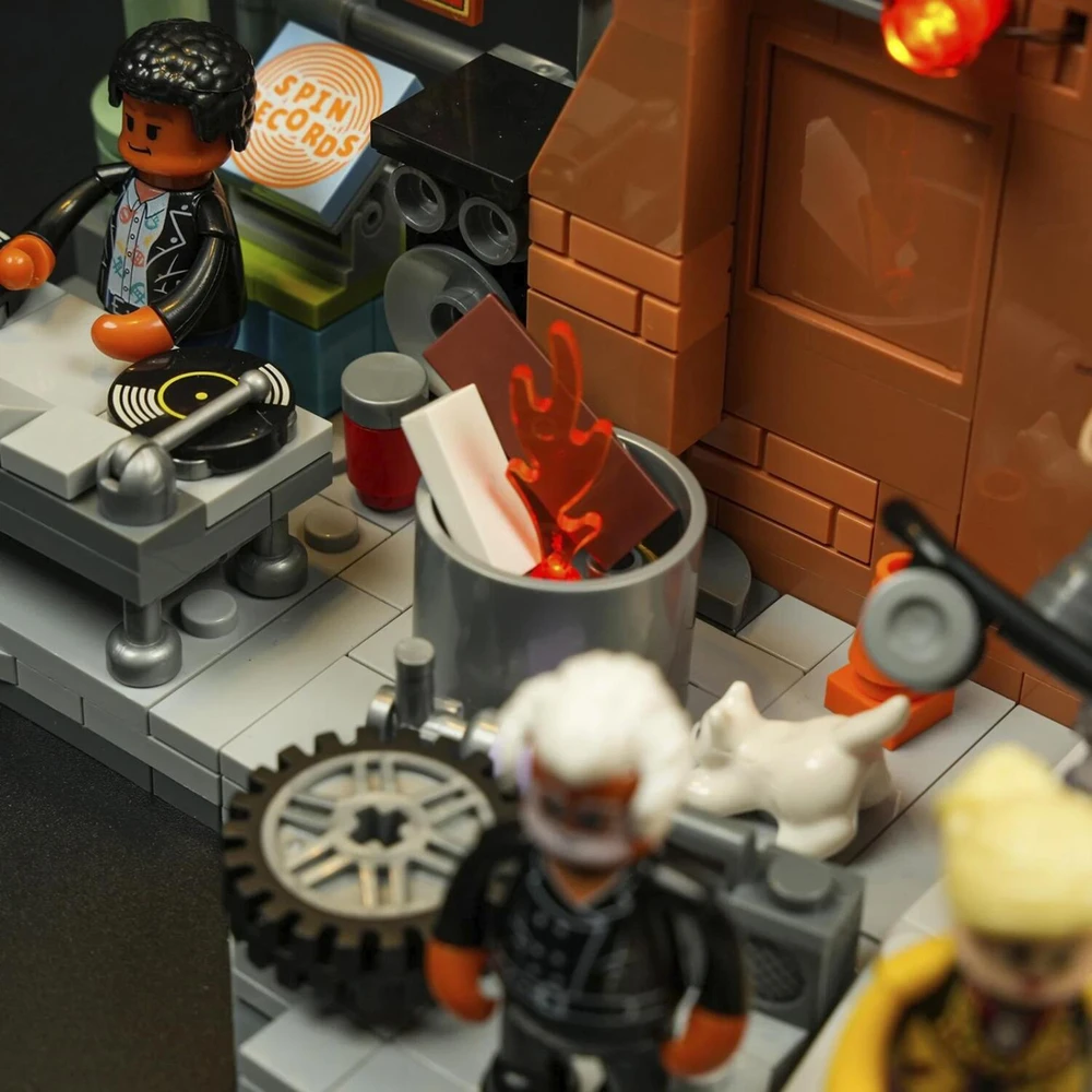 Lumibricks Underground Dance Battle