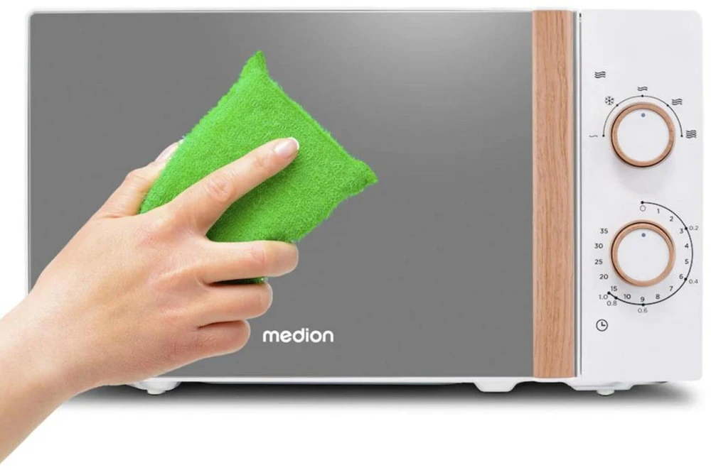 Medion Life MD 10596 Solo Mikrobangų krosnelė baltas 20l
