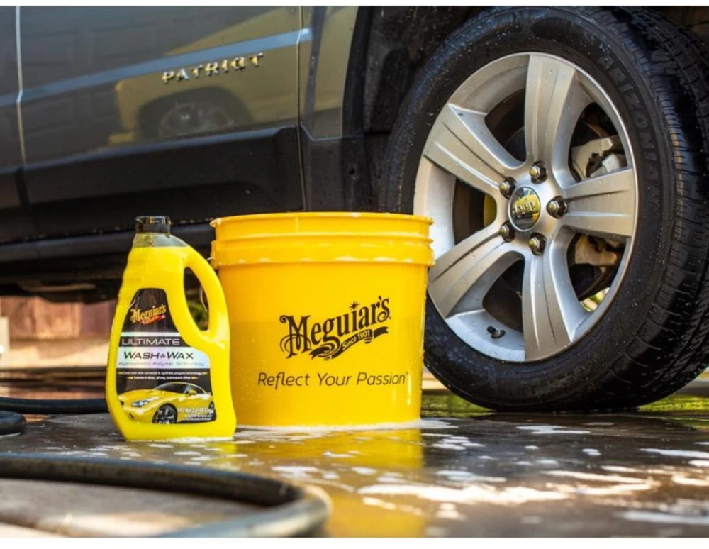 Meguiars G17748 Ultimate Wash & Wax 2in1 automobilių šampūnas ir vaškuotas 1420 ml buteliukas (JAV)