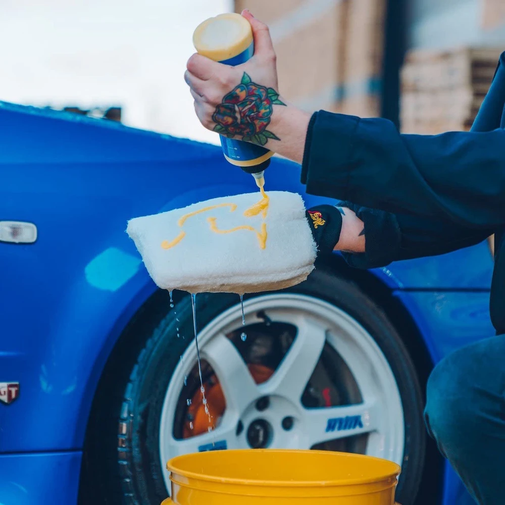 Meguiars G25024E All in One Wash Plus Skystis Nuvalo sunkiai susikaupusius nešvarumus Pašalina vabzdžius, dervas Pašalina lengvus įbrėžimus (JAV)