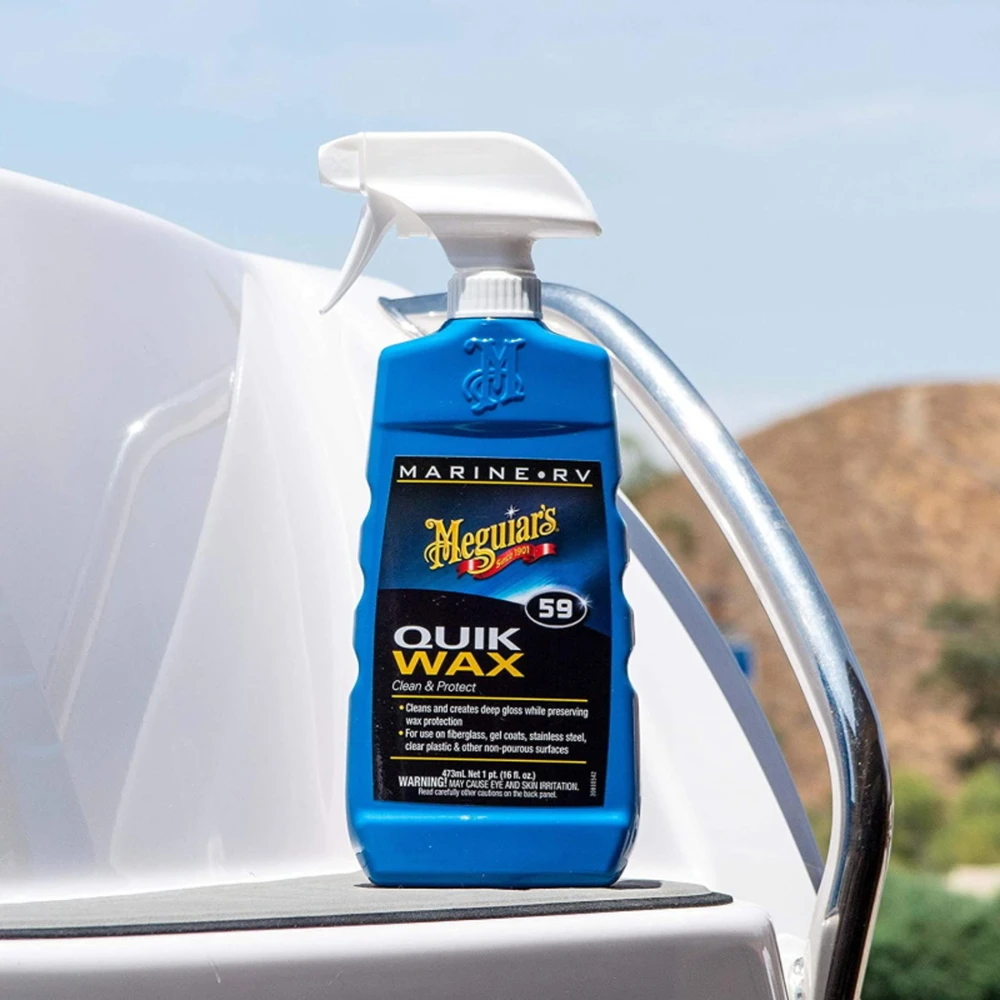 Meguiars M5916 Marine / RV Boat Quick Wax Clean & Protect Purškia visus paviršius greitam efektyviam padengimui (473 ml) (JAV)