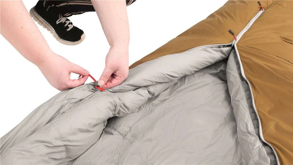 Robens ICEFALL PRO 600, YKK Auto spyna - dvipusis atidaromas