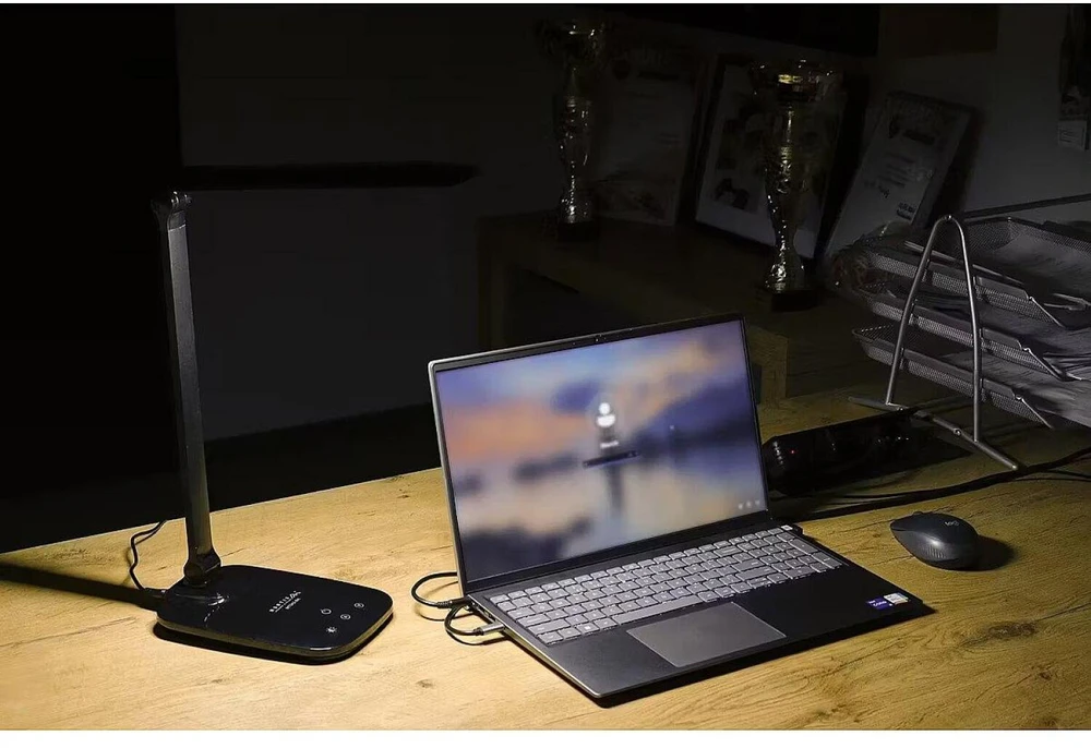 Montis Stalinė lempa wielofunkcyjna LED MT042 table lamp 5.7 W F Baltas