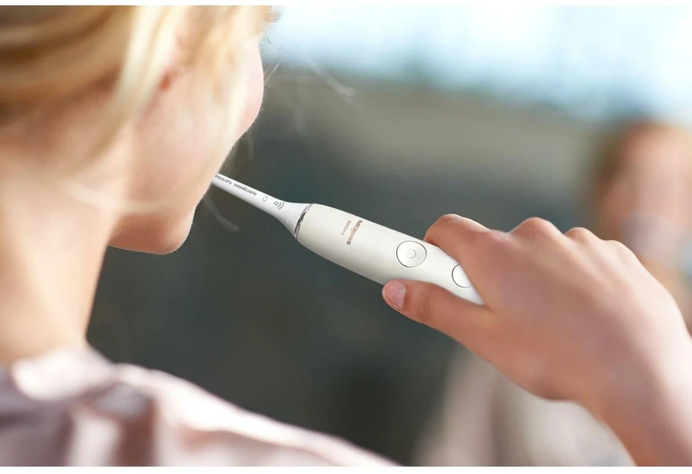 Philips DiamondClean 9000 „Sonic“, elektrinis dantų šepetėlis su programa HX9911/27