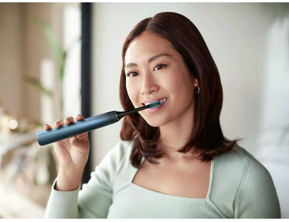 Elektrinis dantų šepetėlis su programėle Philips Sonicare Philips Sonicare DiamondClean 9000