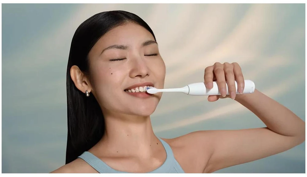 Philips Sonicare 5500 HX7119/02 balta/juoda