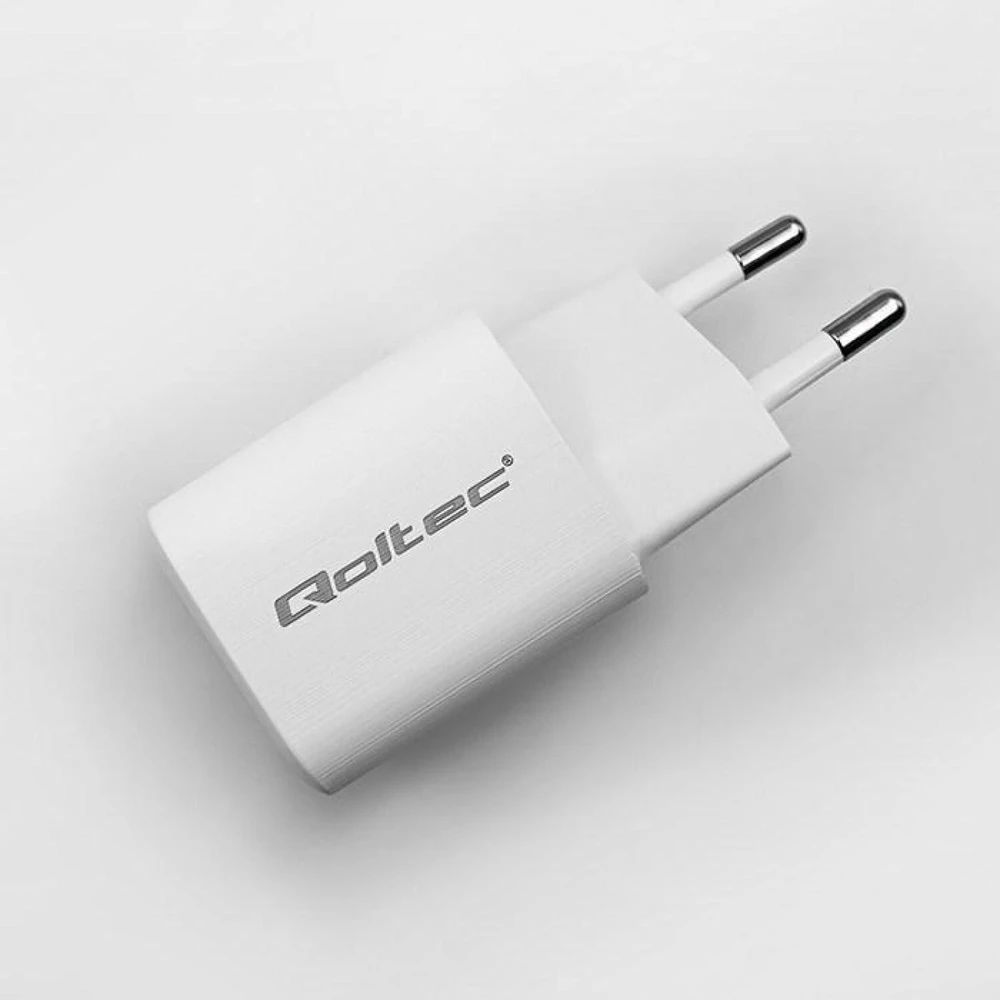 QOLTEC 50763 GaN ULTRA 35W įkroviklis / 5-20V / 2,25 3A / 1 x USB tipo C PD / 1x USB / Baltas