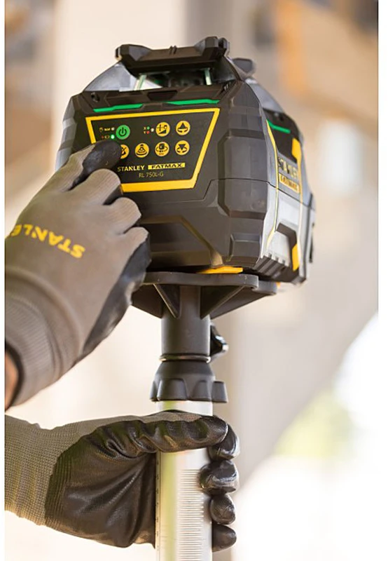 Stanley ST.LASER ST FM X700LG Žalias