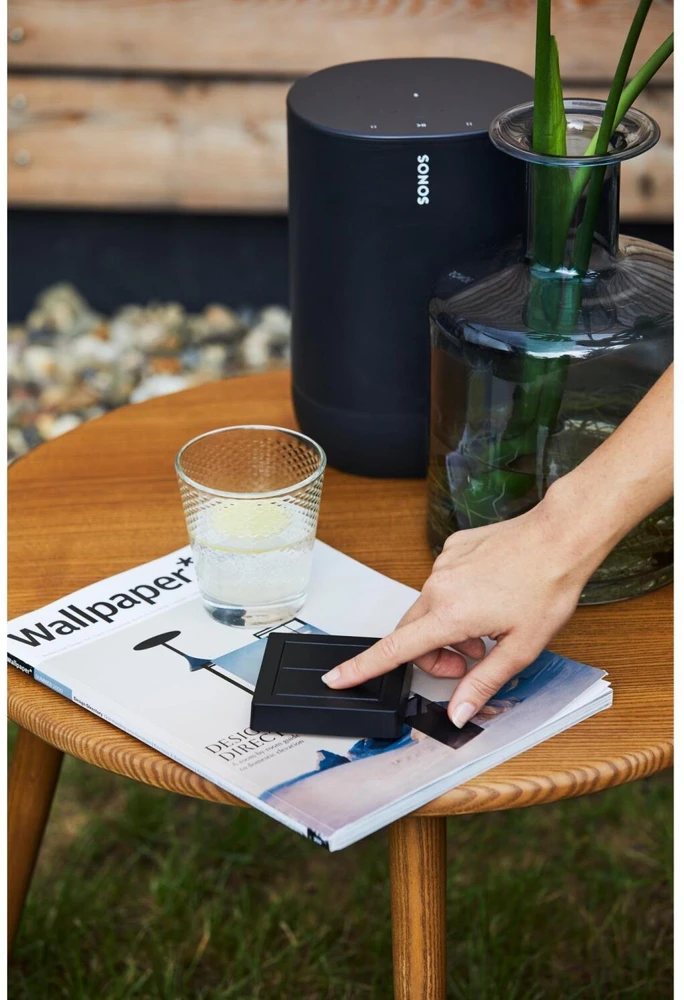Senic Friends of Hue Outdoor Switch juodas baterijų jungiklis Schalter Homekit