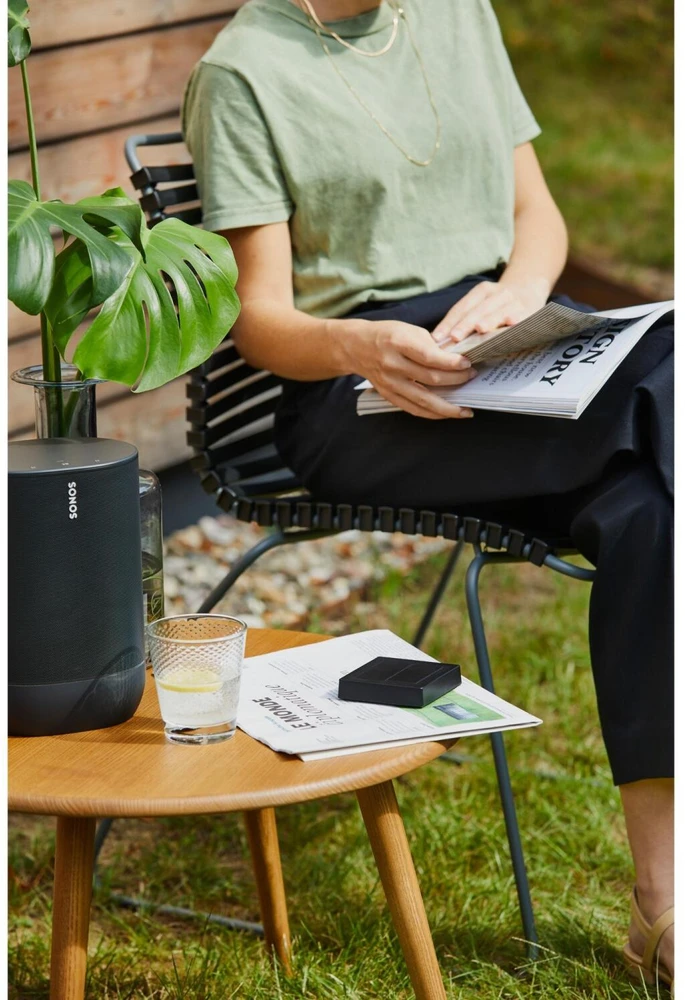 Senic Friends of Hue Outdoor Switch juodas baterijų jungiklis Schalter Homekit