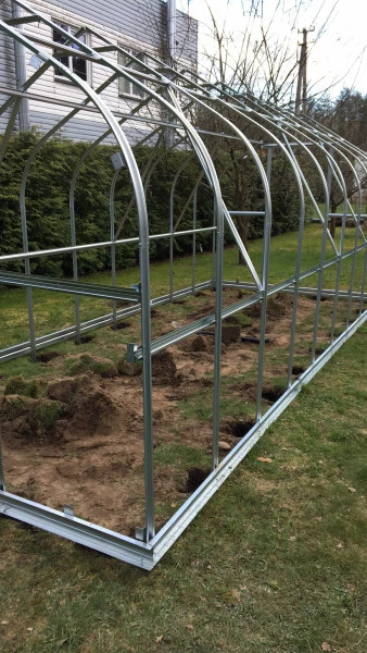 Meistro Kodas Šiltnamis STANDART*KLASIKA 20 m2/6mm. danga(2,5x8m), 4 stoglangiai