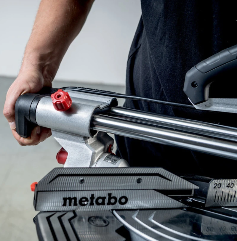 Skersinio pjovimo staklės Metabo KGS 216 M