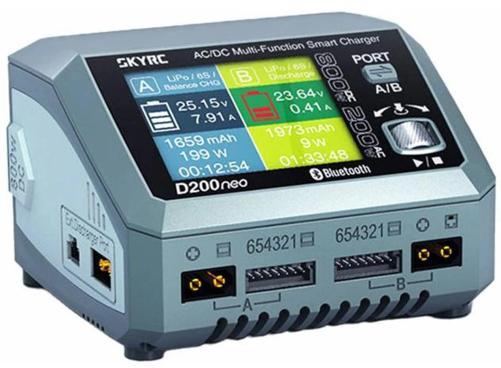 Įkroviklis SkyRC D200