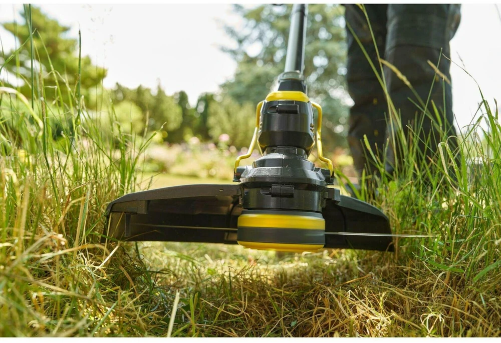 Žoliapjovė - trimeris Stanley STCST933B-XJ; 18 V; 33 cm (be akumuliatoriaus ir pakrovėjo)