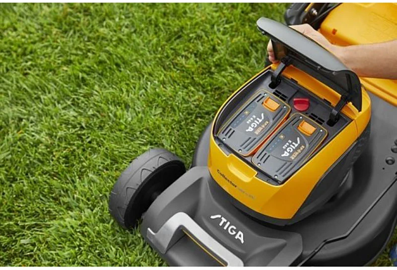 STIGA Collector 548 AE Kit premium akumuliatorinė vejapjovė 46cm 48V 4Ah 1.3kW 22-80mm 2L0485808/ST1