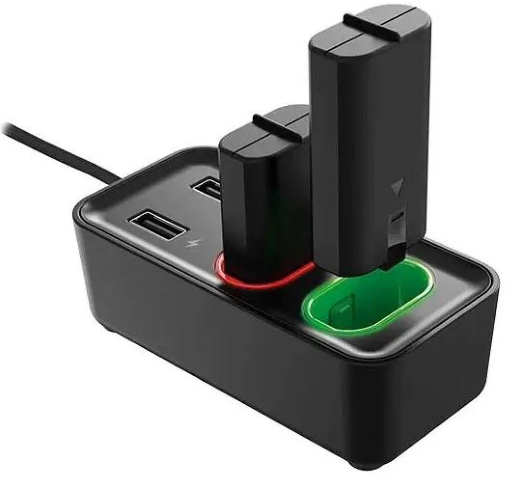 Subsonic Ikigarsinis dvigubas įkroviklis ir šakotuvas – XBOX Series X / S