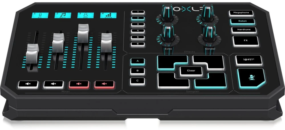 TC Helicon GO XLR – maišytuvas ir sempleris transliacijoms