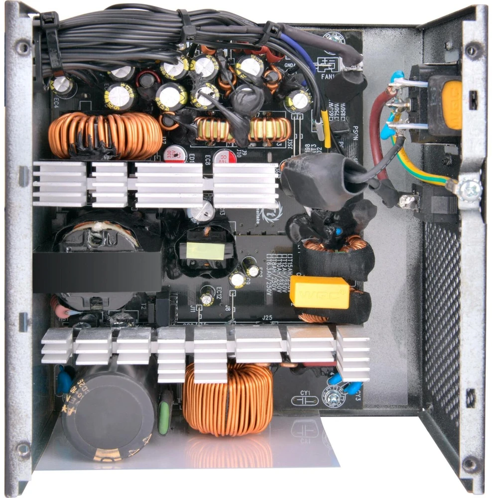 600 W Thermaltake išmanusis W3 ATX12V 3.1 80+