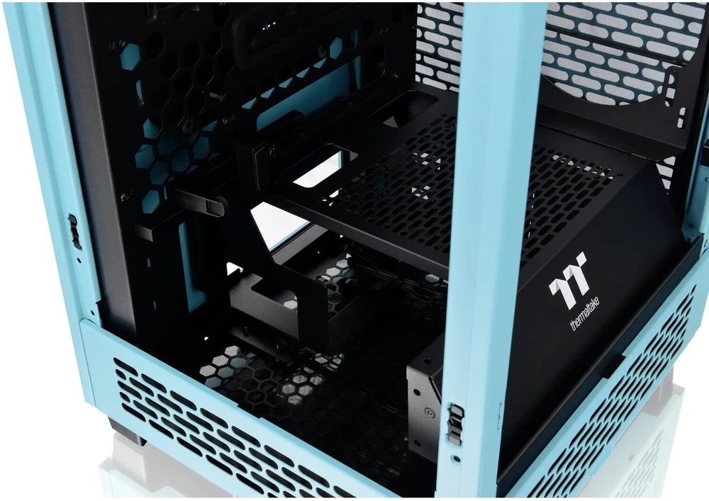 Mini Thermaltake The Tower 200 TG turkio spalvos