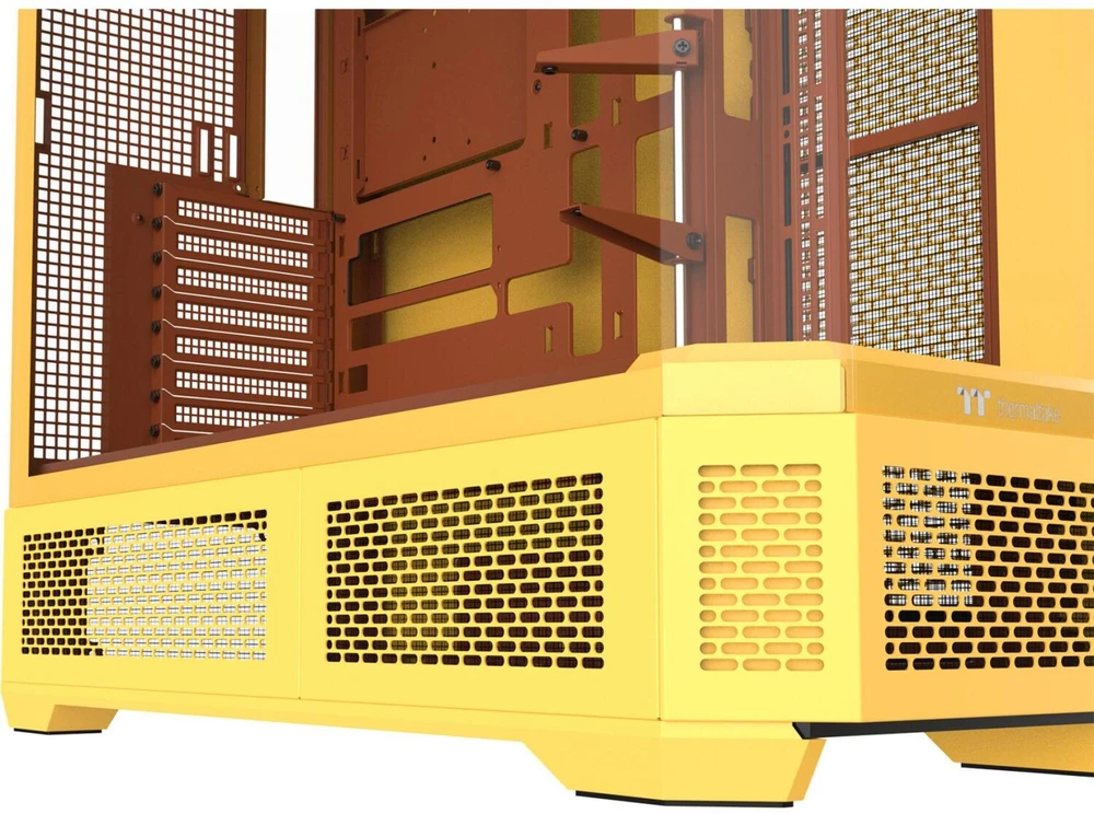 „Thermaltake View 600 TG Butter Caramel“, didelis bokšto formos korpusas – geltonas, grūdintas stiklas