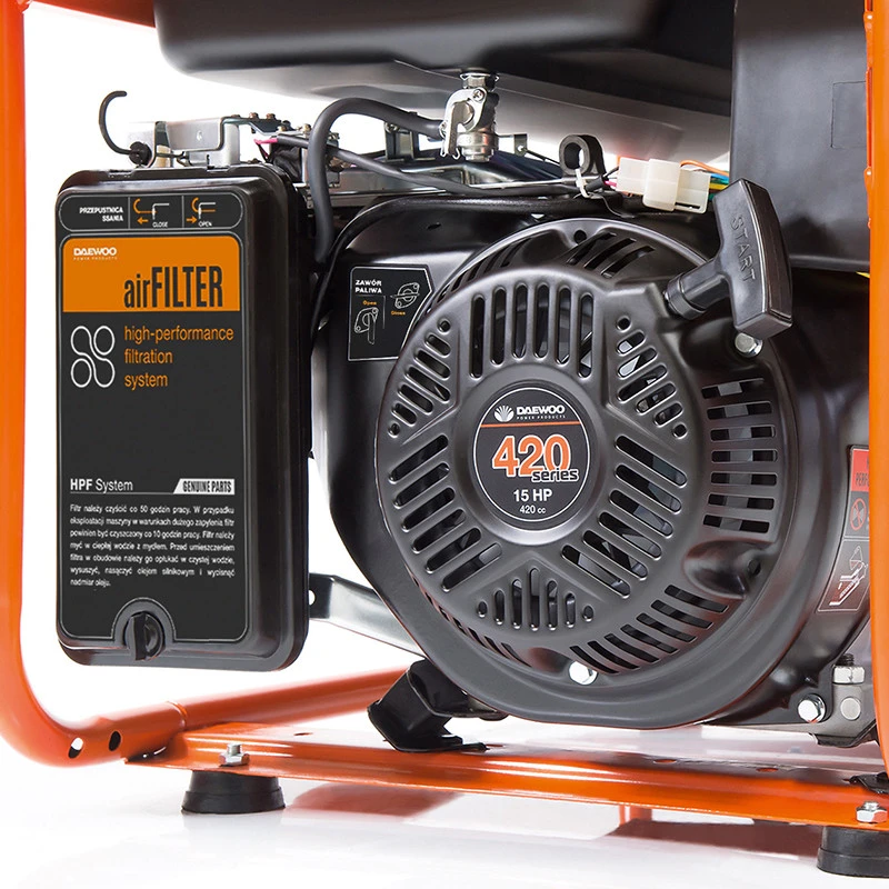 Daewoo benzininis generatorius GDA 7500DPE-3, 6.5kW, 1/3 fazės