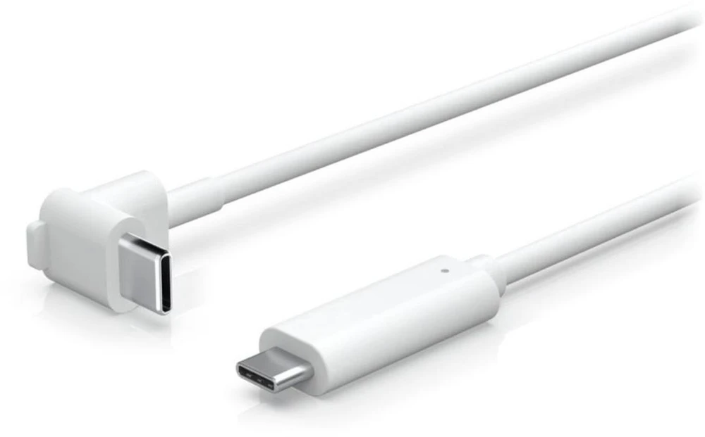 UBIQUITI KETURIŲ SU PUSTE METRO USB KABELAS, KURIS SUJUNGIA KAMERĄ G4 AKTIJĄ PRIE POE ŠALTINIO
