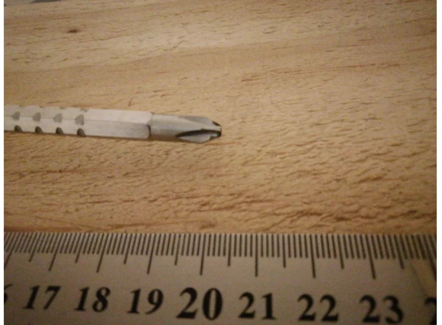 Yato Atsuktuvas su dvipusiais keičiamais antgaliais SL6mm, PH2